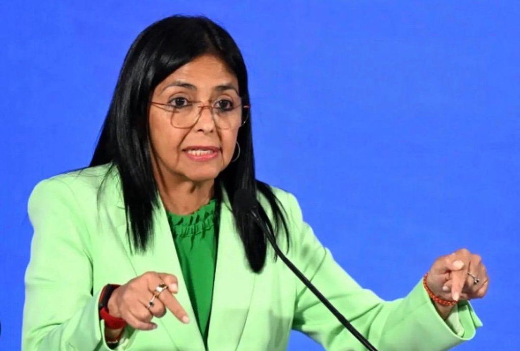 دلسی رودریگز به&zwnj;عنوان رییس&zwnj;جمهور موقت ونزویلا سوگند یاد کرد