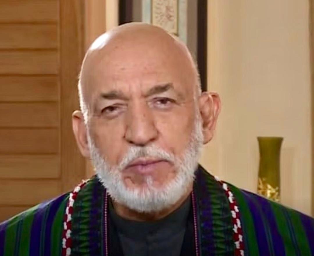 روز جهانی کودک؛ کرزی خواستار بازگشایی مکتب&zwnj;ها به&zwnj;روی دختران شد