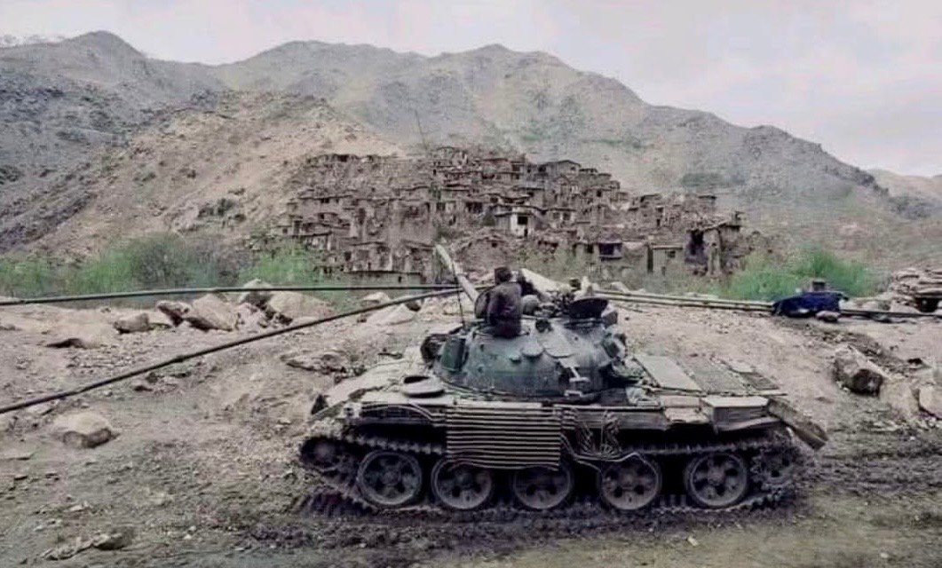 دلو ۱۳۶۷؛ روزی که ابر سیاه بر آسمان سالنگ نشست !