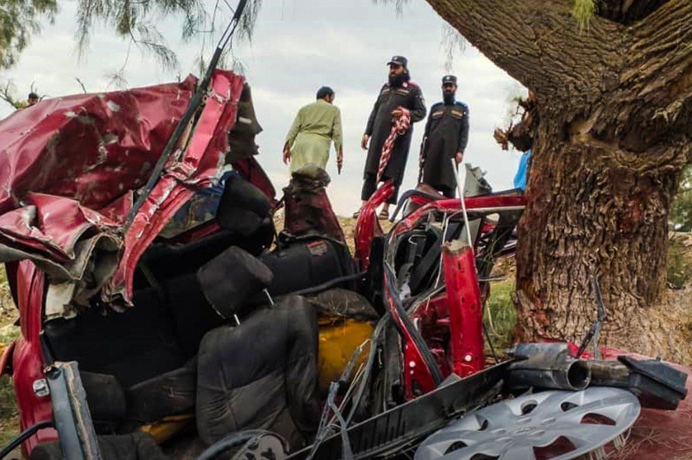 پنج تن در دو رویداد ترافیکی در ننگرهار و لغمان جان باختند و ۱۱ تن زخمی شدند