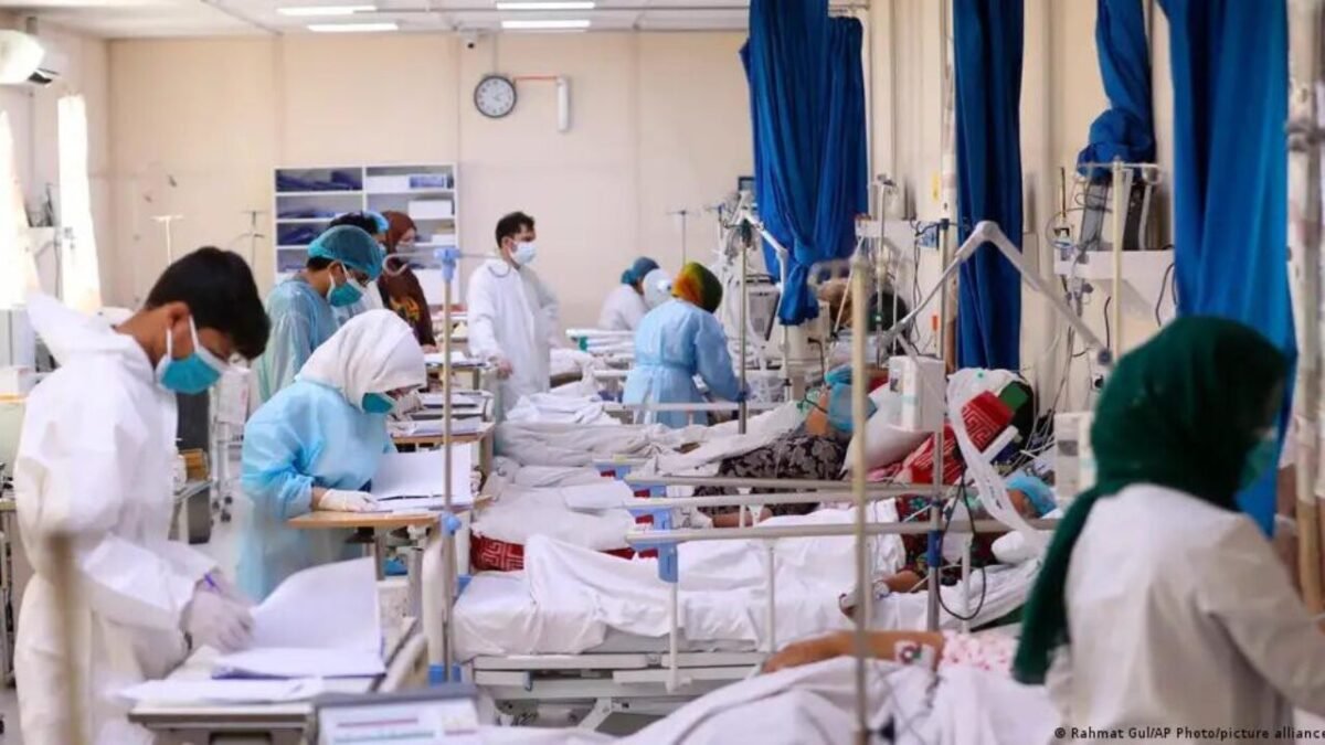 سازمان جهانی بهداشت: بیماری&zwnj;های ساری در افغانستان ۲۱۴ قربانی گرفته است.