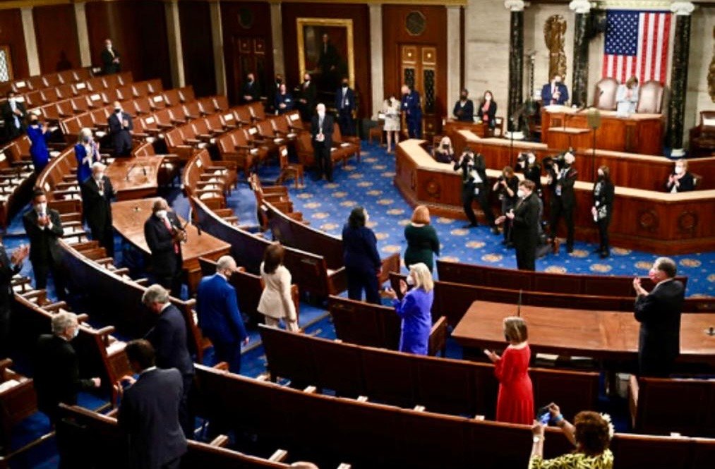 اعتراض جمهوری&zwnj;خواهان امریکا: چرا مالیات&zwnj;ما به طالبان ارسال می&zwnj;شود؟