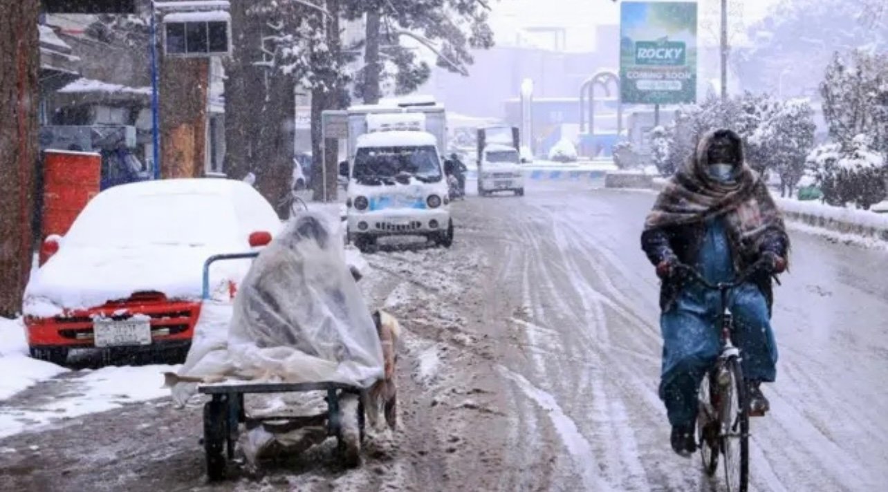 برف و باران&zwnj;های سنگین در افغانستان، ۶۱ کشته و ۱۱۰ زخمی برجا گذاشت