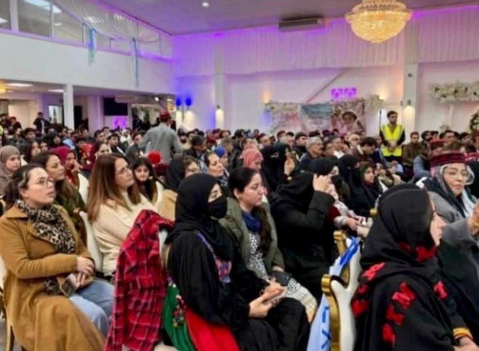 پشتون&zwnj;ها در لندن: عملیات ارتش پاکستان بهانه&zwnj;ای برای نسل&zwnj;کشی است