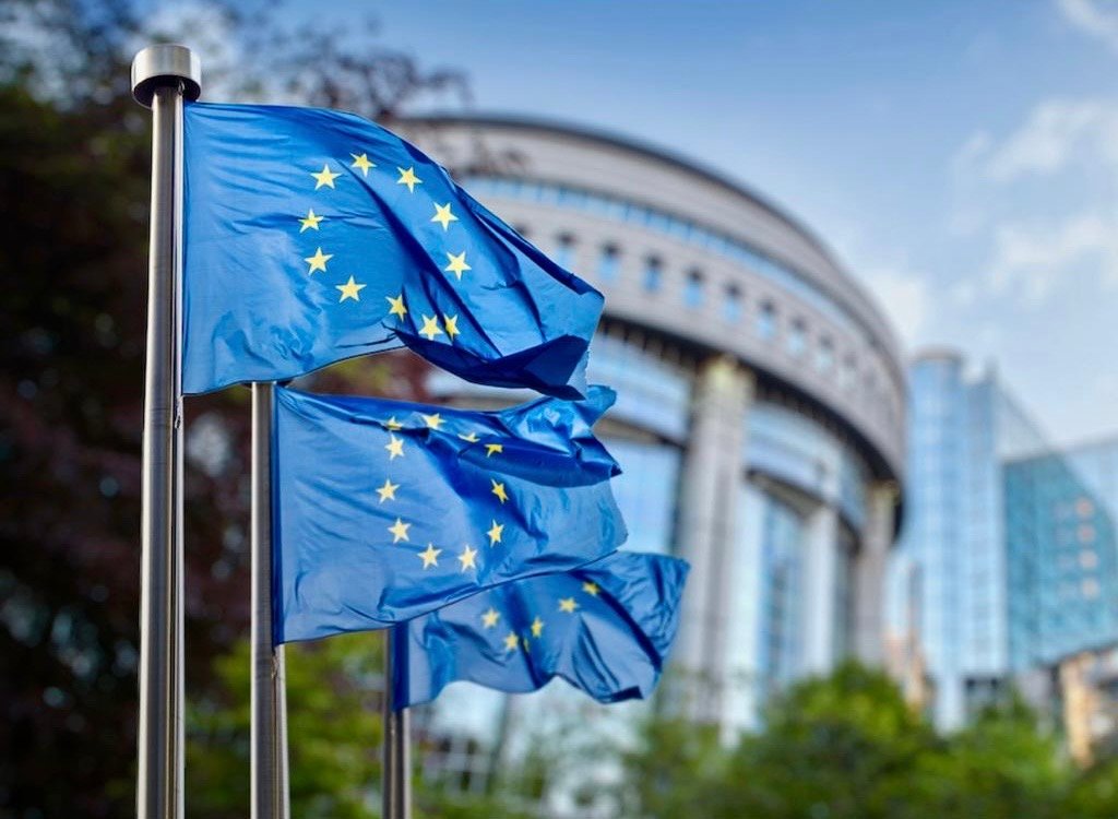 اتحادیه اروپا خواستار حمایت فوری زنان افغانستان شد