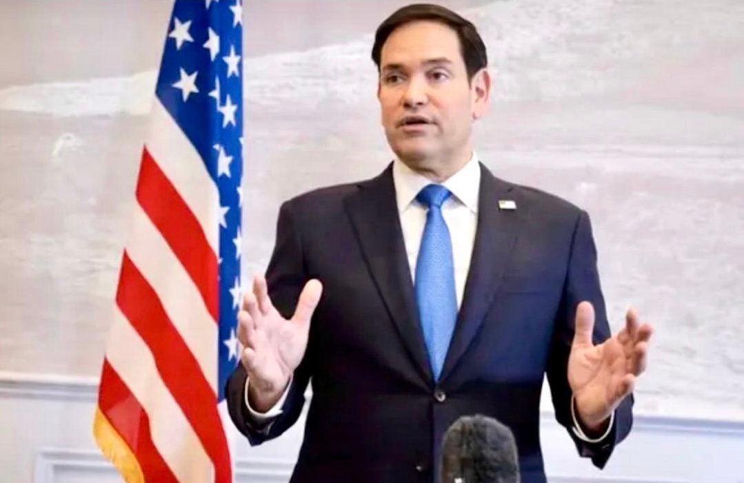 وزیر خارجه امریکا: ماموریت ما در ونزویلا نه مثل عراق است و نه افغانستان