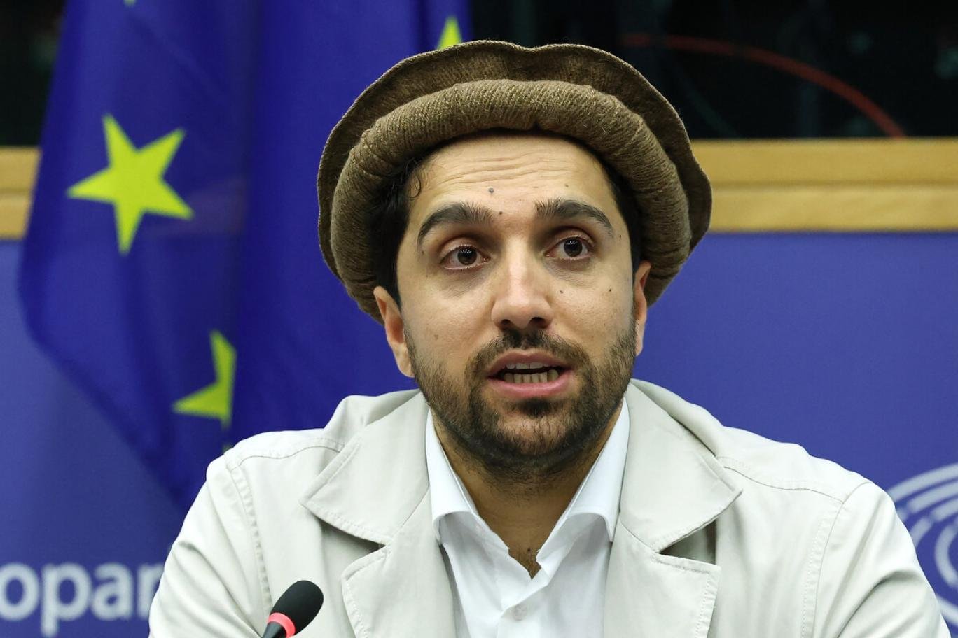 منابع: ایران مانع حملات نظامی جبهه مقاومت علیه طالبان شده است