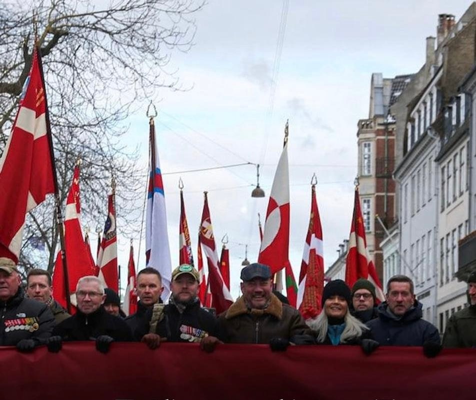 دنمارکی&zwnj;ها در اعتراض به سخنان ترامپ در مورد جنگ افغانستان راهپیمایی کردند