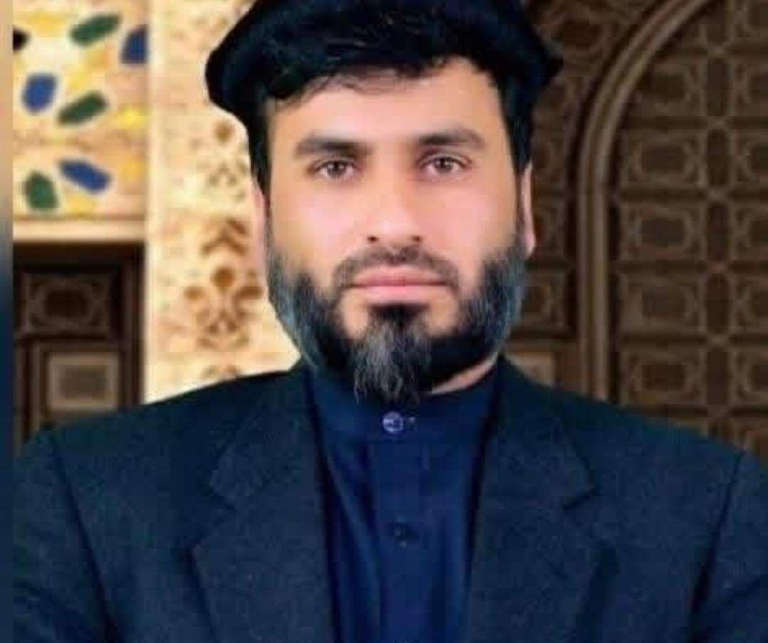 لبیب: تغییر لوحه&zwnj;ها به پشتو، نقشه&zwnj;ای برای نابودی زبان پارسی&zwnj; است