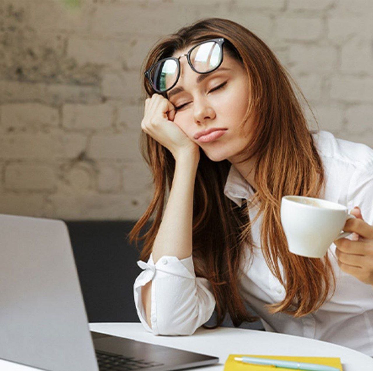 چرا قهوه گاهی شما را خواب&zwnj;آلود می&zwnj;کند؟