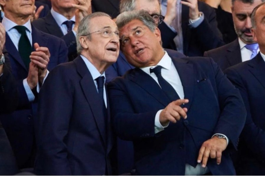 لاپورتا، کتاب&zwnj;اش را زیر عنوان &laquo;بارسلونا را نجات دادیم&raquo; منتشر کرد