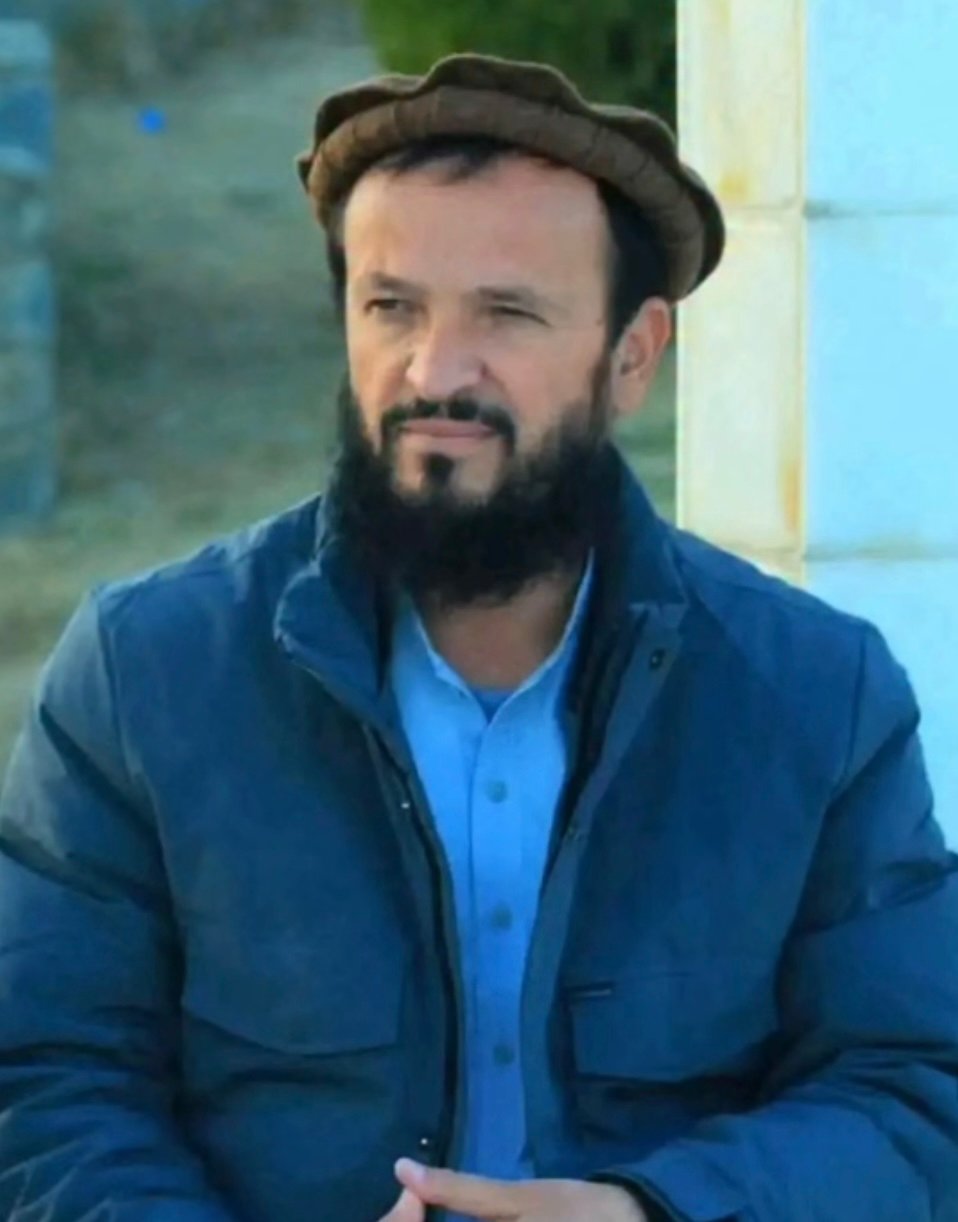 ولسوال طالبان پس از سه&zwnj; ساعت انتظار پشت دروازه والی بدخشان، استعفا داد