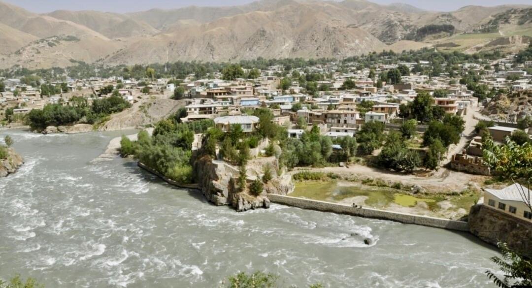 منابع از بازداشت۱۰ تن به اتهام ارتباط با جبهه مقاوت در بدخشان خبر می&zwnj;دهند