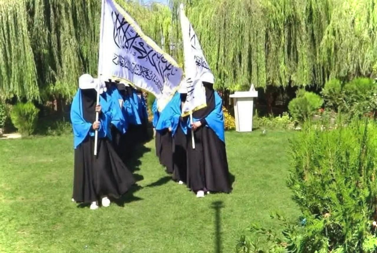 زنان طالبان: زیر چتر نظام اسلامی با عزت و عفت زندگی می&zwnj;کنیم