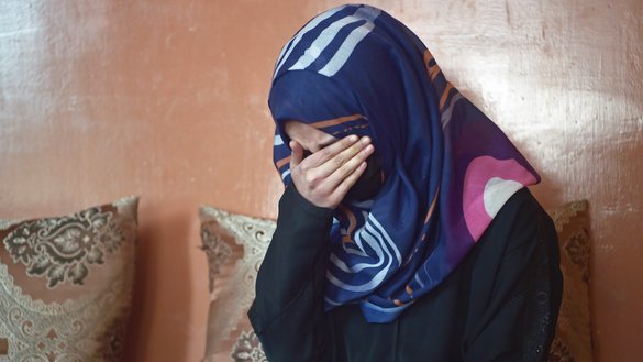 طالبان در هرات دختران مکاتب ابتدایی را به پوشیدن چادرنماز مکلف کرده&zwnj;اند